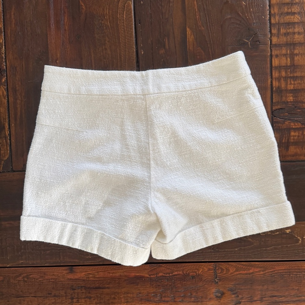 Trina Turk ivory tweed dress shorts. Size 4. GUC. - Picture 2 of 5